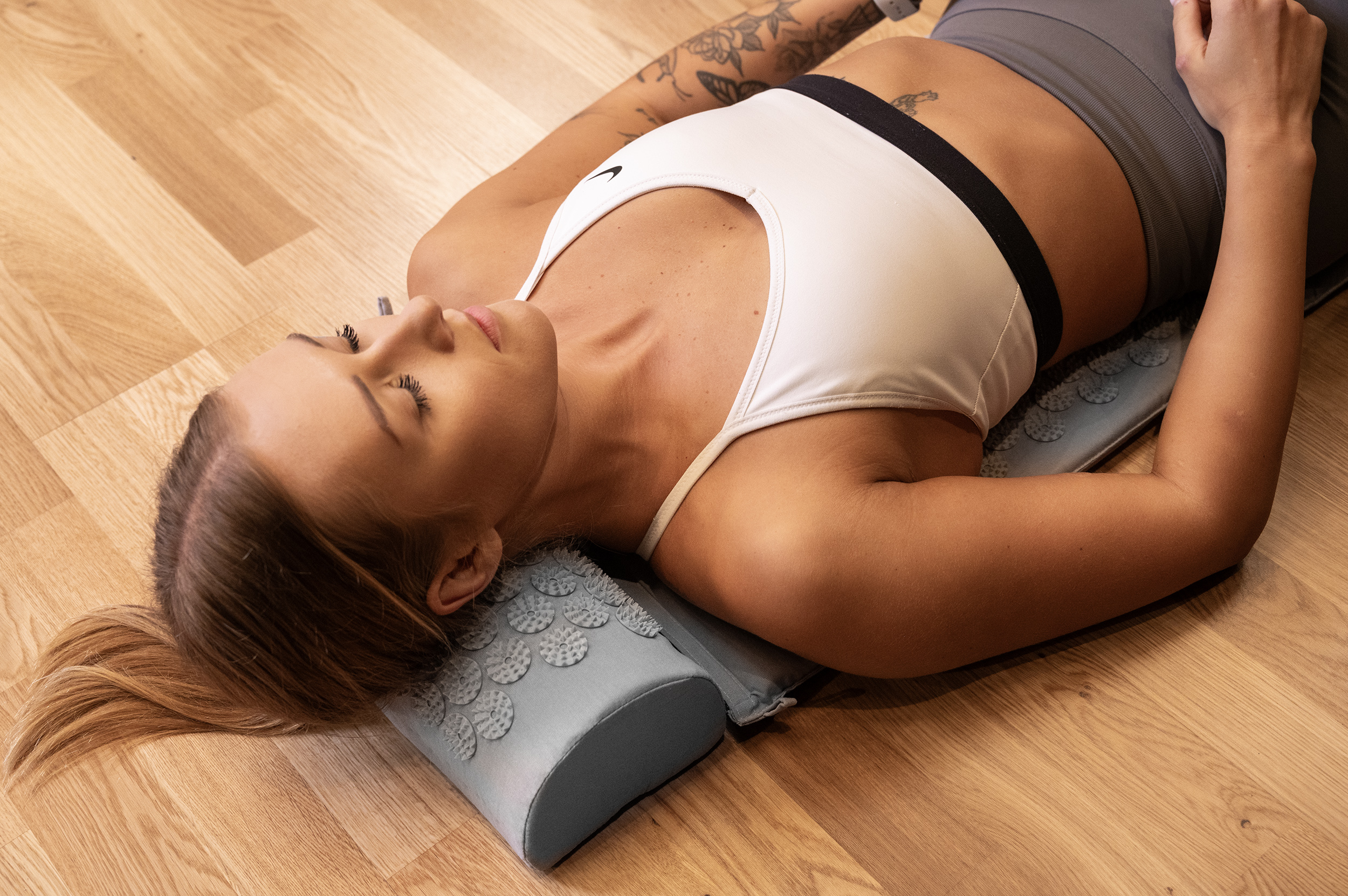 Czy mata do akupresury naprawdę działa na ból pleców?